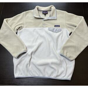 Patagonia Woman’s Synchilla 1/4 Button Pullover Sweater Size M White/Tan